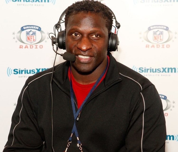 Former NFL Safety Solomon Wilcots Joins Levack and Goz Live On Radio Row