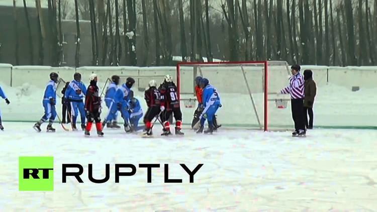 Somalia national bandy team Russia Somali bandy team fails to score on its debut YouTube