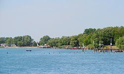Sombra, Ontario httpsuploadwikimediaorgwikipediacommonsthu