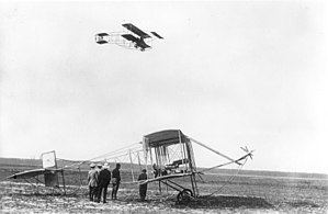 Sommer 1910 biplane httpsuploadwikimediaorgwikipediacommonsthu
