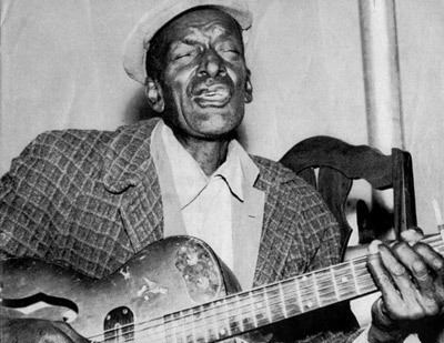 Son Bonds Son Bonds March 16 1909 August 31 1947 was an country blues