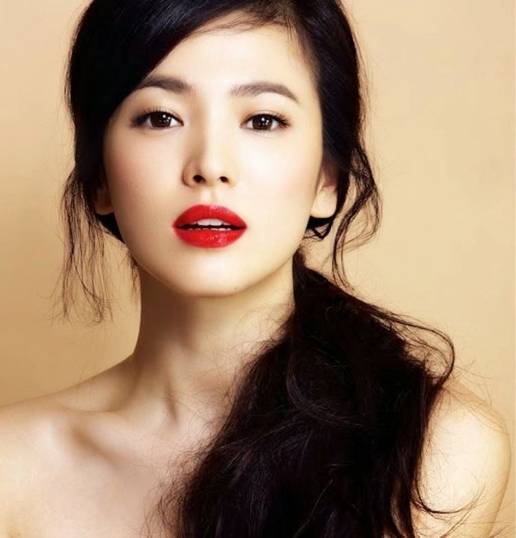 Song Hye-kyo Song Hye Kyo Plastic Surgery Before and After Photos