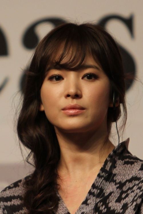 Song Hye-kyo asianwikicomimageseecSongHyeKyoBIFFp2jpg