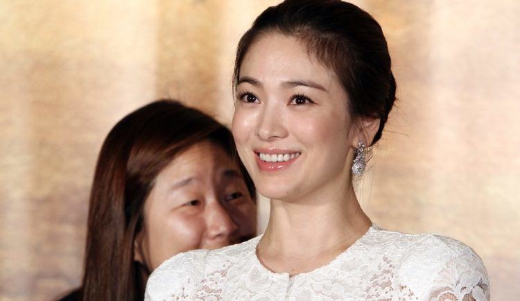 Song Hye-kyo Hallyu Jury Unfair To Song Hyekyo Actress Loses Award Despite