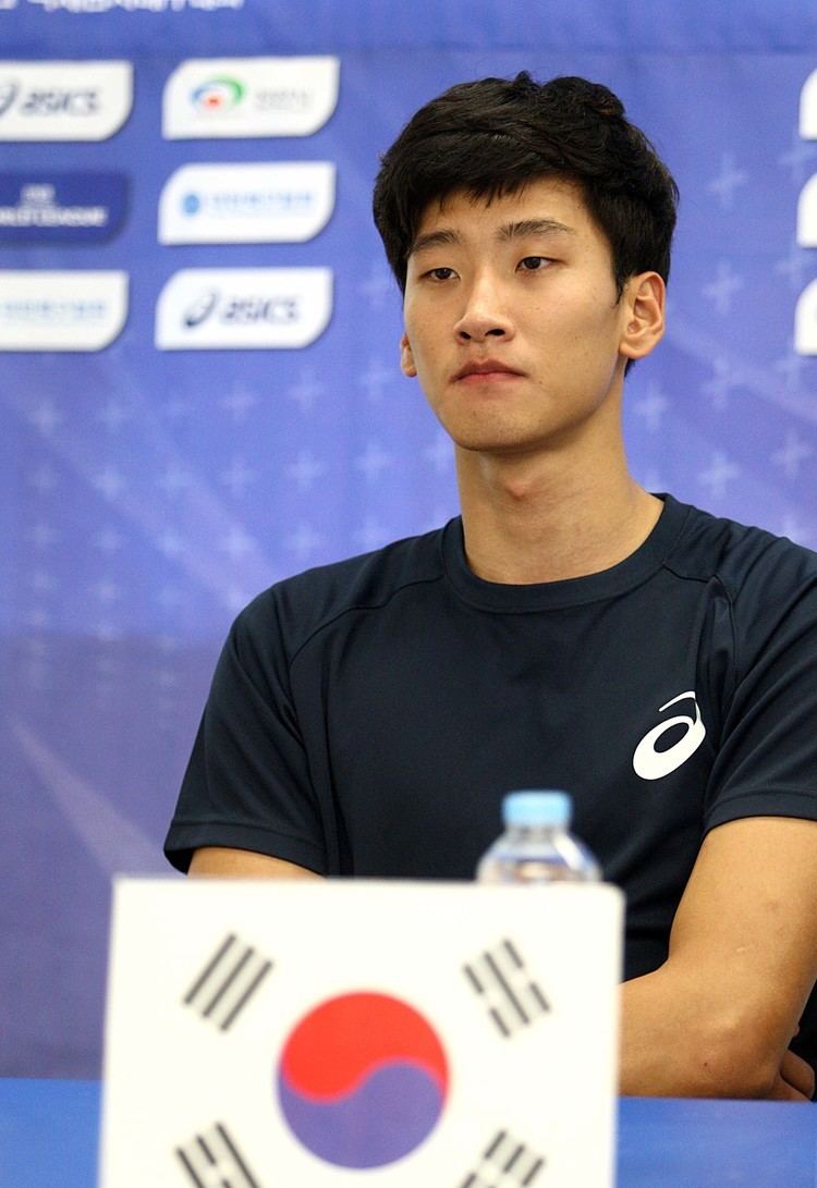 Song Myung-geun PostMatch KoreaCzech Republic FIVB Volleyball World League 2015