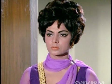 Sonia Sahni with an angry face and wearing a purple top.