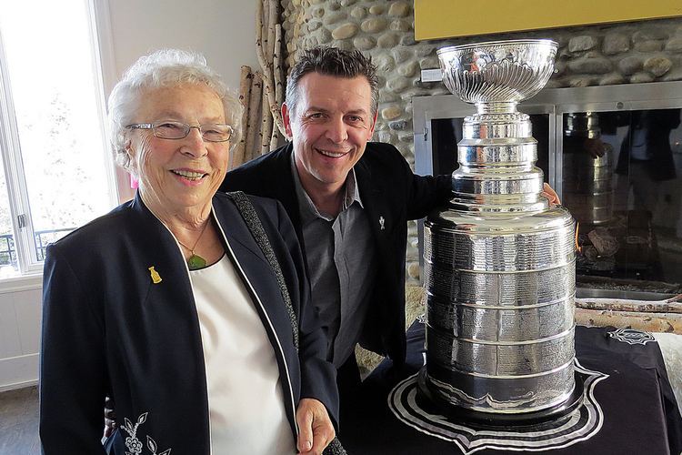 Sonia Scurfield Sonia Scurfield and Theoren Fleury Calgary Flames Reunion Flickr