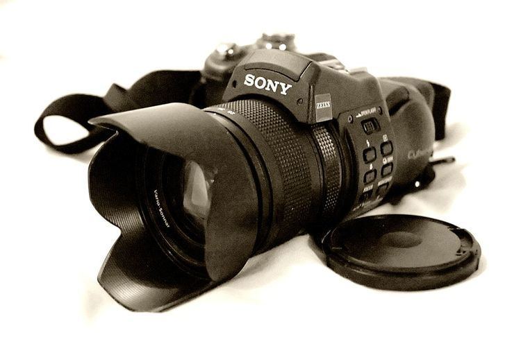 Sony Cyber-shot DSC-F828