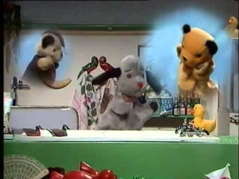 Sooty & Co. Sooty amp Co Home Alone Sweep YouTube