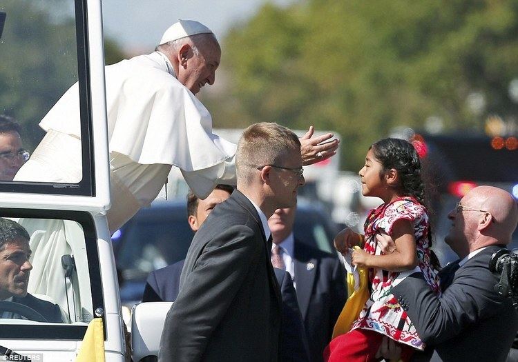 Sophie Cruz Immigrant Sophie Cruz blessed by Pope Francis after asking him to