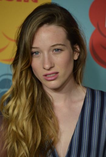 Sophie Lowe Sophie Lowe and Peter Gadiot talk ONCE UPON A TIME spinoff