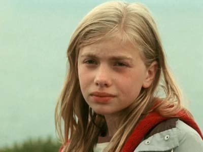 Sophie Stuckey Photos Facts Bio Trivia of Woman in Black Star Sophie