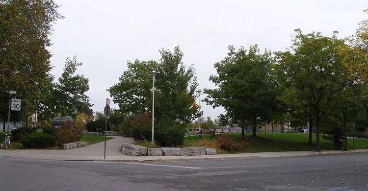 Sorauren Avenue Park