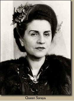 Queen Soraya Tarzi smiling in a dress and a hat