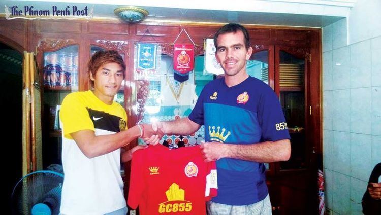 Sou Yaty Crown sign toprated goalkeeper Sou Yaty Sport Phnom