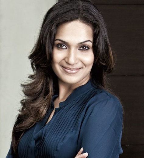 Soundarya Rajinikanth Soundarya will make Rajinikanth proud lyricist Zee News