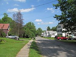 South Ashburnham, Massachusetts httpsuploadwikimediaorgwikipediacommonsthu