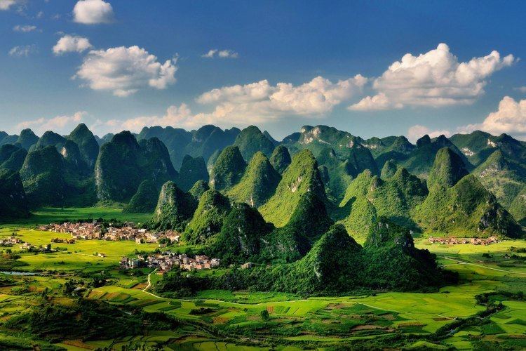 South China Karst The South China Karst China39s Top Karst Landscapes YouTube