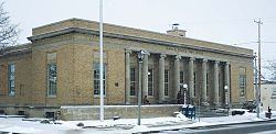 South Milwaukee Post Office httpsuploadwikimediaorgwikipediacommonsthu