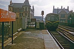 South Shields railway station httpsuploadwikimediaorgwikipediacommonsthu