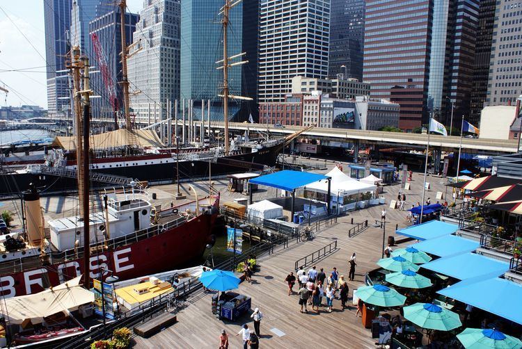 South Street Seaport Can Art amp Design Save the South Street Seaport Observer