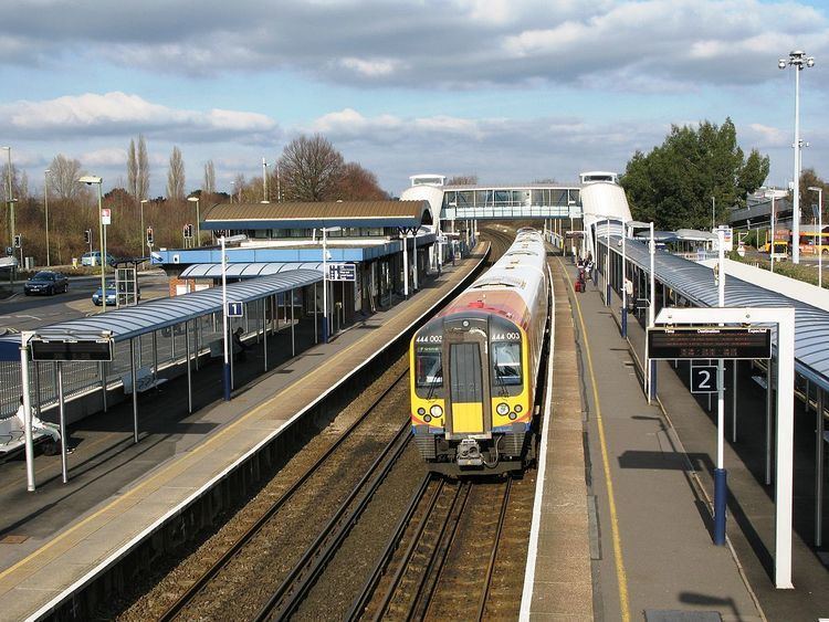 Southampton Airport Parkway railway station