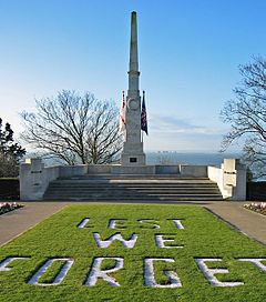 Southend-on-Sea War Memorial httpsuploadwikimediaorgwikipediacommonsthu
