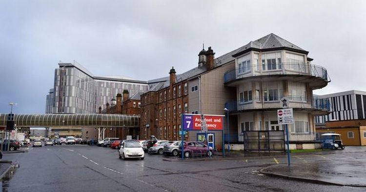 Southern General Hospital NHS patients left shivering in bed for almost a WEEK after hospital