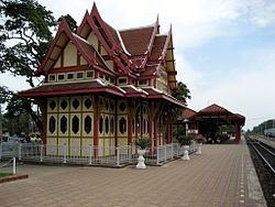 Southern Line (Thailand) httpsuploadwikimediaorgwikipediacommonsthu
