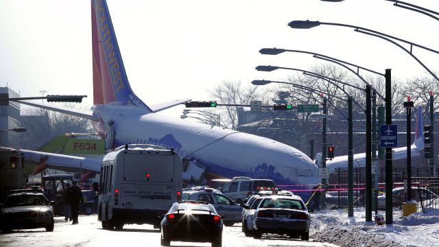 Southwest Airlines Flight 1248 Southwest Flight 1248 Crashed At Midway 10 Years Ago Today CBS Chicago