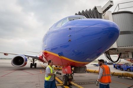 Southwest Airlines Flight 345 Southwest Airlines Flight 345 Boeing 737 suffers landing equipment