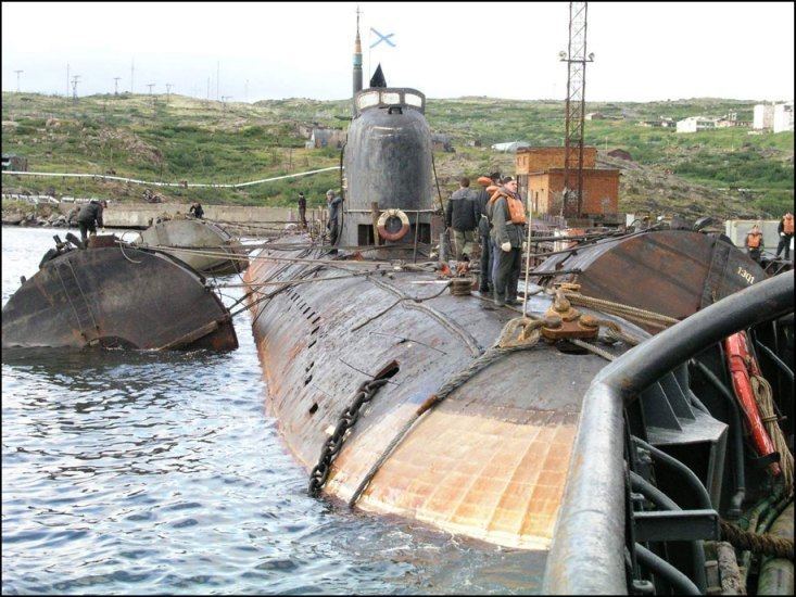 Soviet submarine K-159 Russia Norway urge raising of dumped Sovietera nuclear subs
