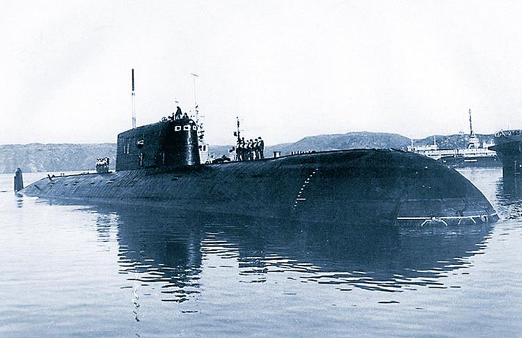 Soviet submarine K-278 Komsomolets Top Worst Submarines Disasters in The World