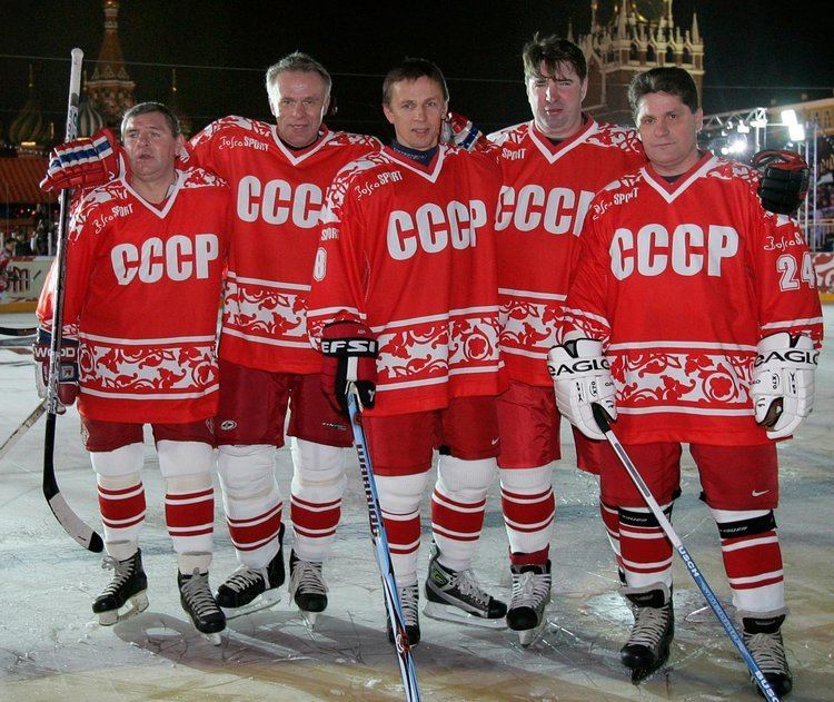 Soviet Union national ice hockey team Vladimir Krutov Wing for Soviet Hockey Teams in the 3980s Dies at