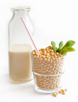 Soy milk How to Get the Benefits of Soy Without All the Health Risks