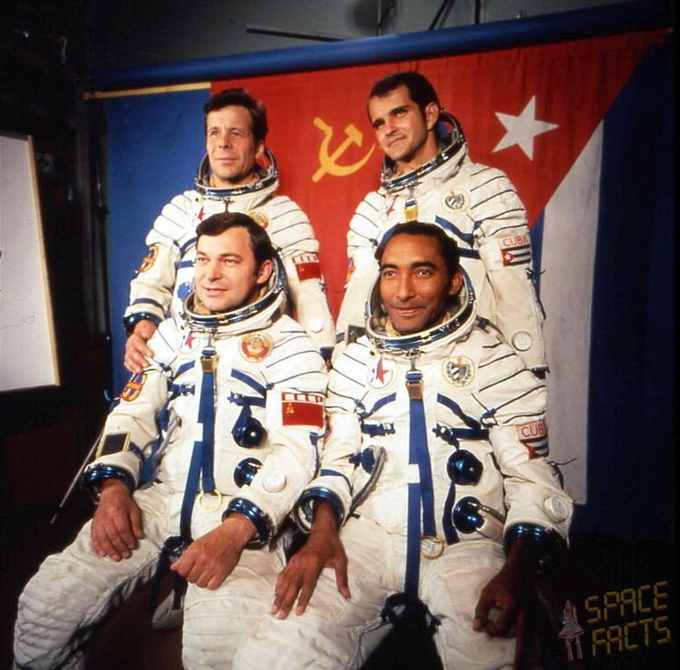 Soyuz 38 Crew Soyuz 38 prime and backup