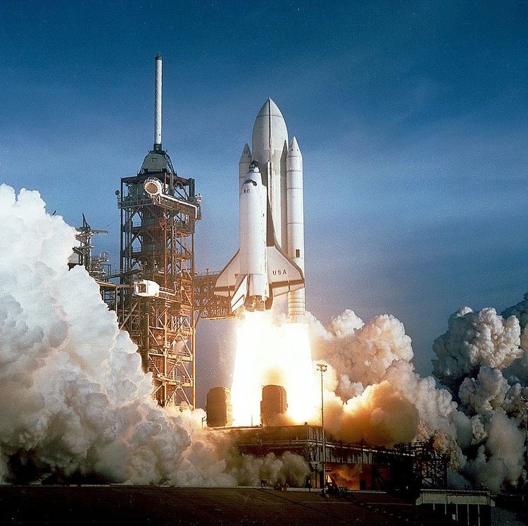 Space Shuttle Columbia httpslh4googleusercontentcomlipA2sXubVgAAA
