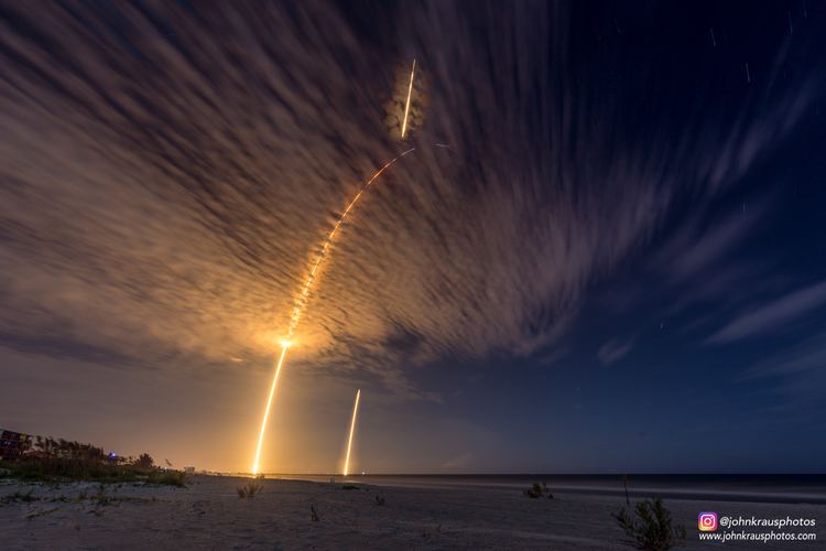 SpaceX CRS-9 Here39s my long exposure photograph of the Falcon 9 CRS9 launch and