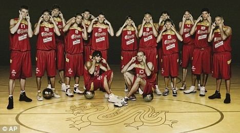 Spain men's national basketball team Spanish basketball team sparks Olympic row as they are pictured