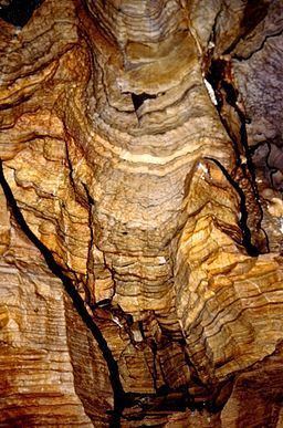 Spannagel Cave httpsuploadwikimediaorgwikipediacommonsthu