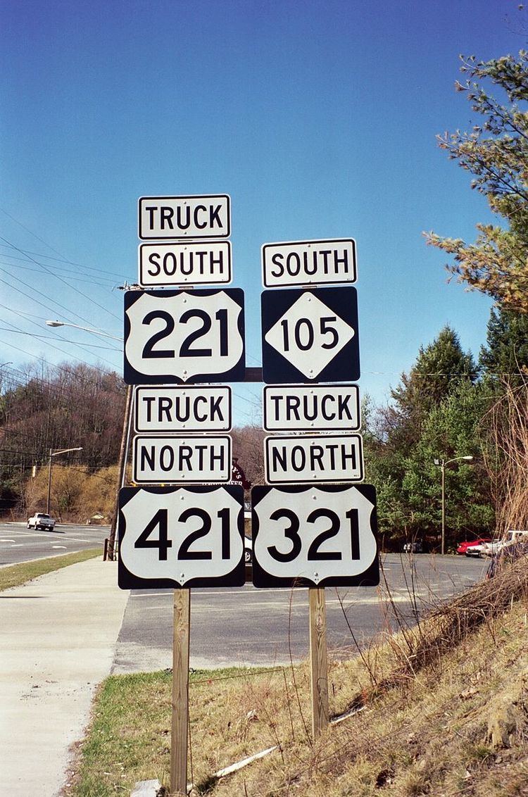 Special routes of U.S. Route 221