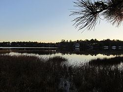 Spectacle Pond (Wareham, Massachusetts) httpsuploadwikimediaorgwikipediacommonsthu