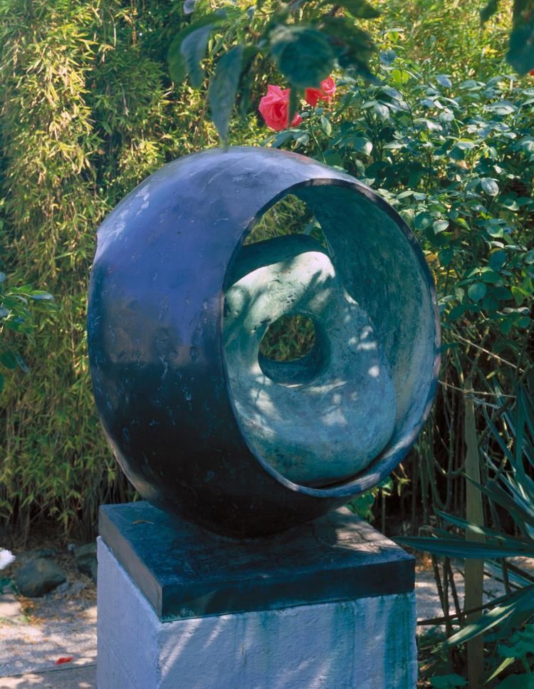 Sphere with Inner Form Sphere with Inner Form39 Dame Barbara Hepworth 1963 Tate