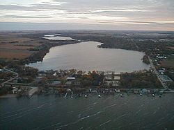 Spirit Lake, Iowa httpsuploadwikimediaorgwikipediacommonsthu