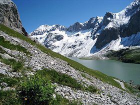 Spitzhorn httpsuploadwikimediaorgwikipediacommonsthu