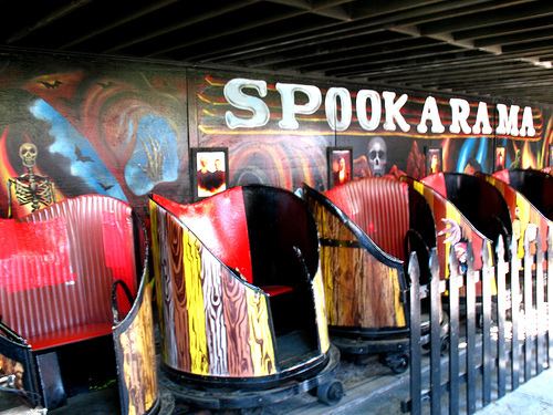 Spook-a-Rama 1000 images about Haunted Houses amp Dark Rides on Pinterest