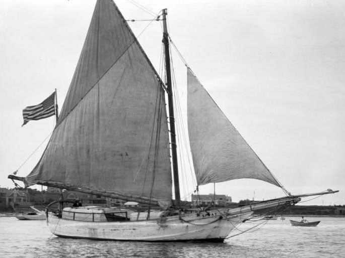 Spray (sailing vessel) httpsuploadwikimediaorgwikipediacommonsaa