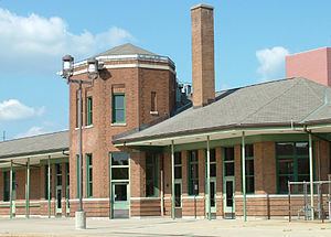 Springfield station (Illinois) httpsuploadwikimediaorgwikipediacommonsthu