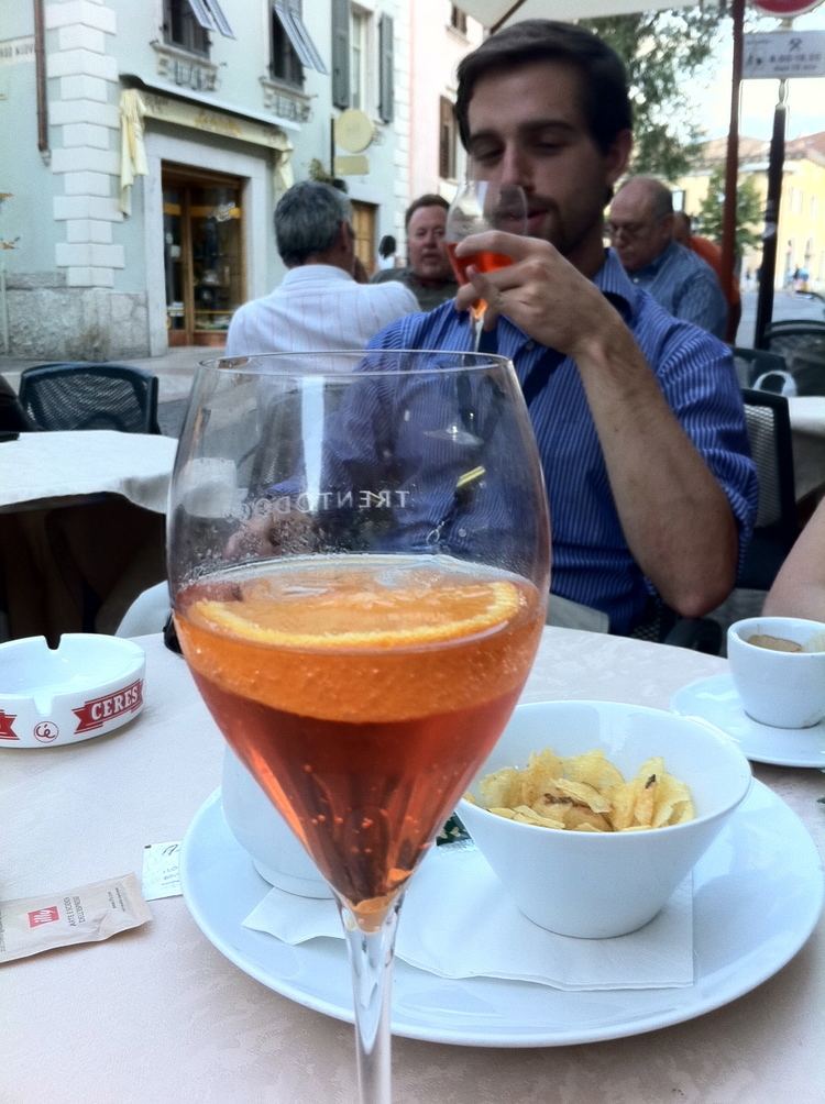 Spritz (alcoholic beverage) Spritz alcoholic beverage Wikipedia