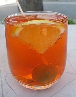 Spritz (alcoholic beverage) Italian Aperol Spritz Recipe Whats Cooking America